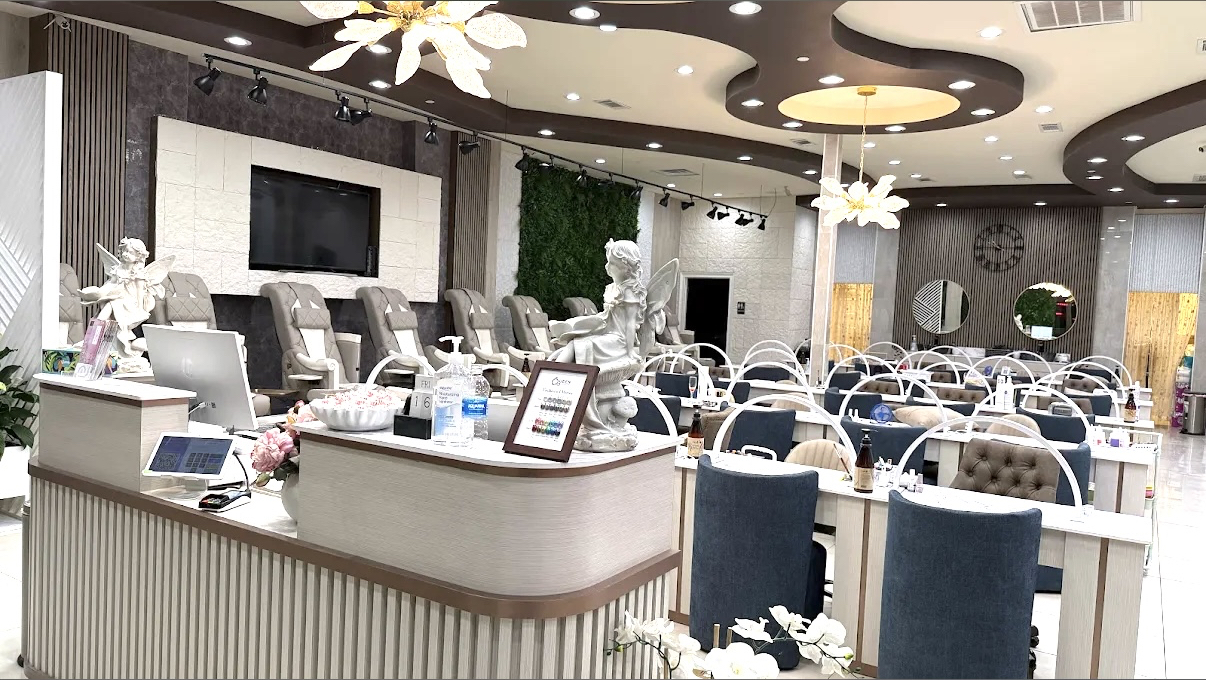 Mimosas Nail Bar- Indian Land logo